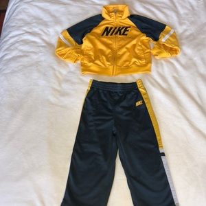 Nike track suit! 2T